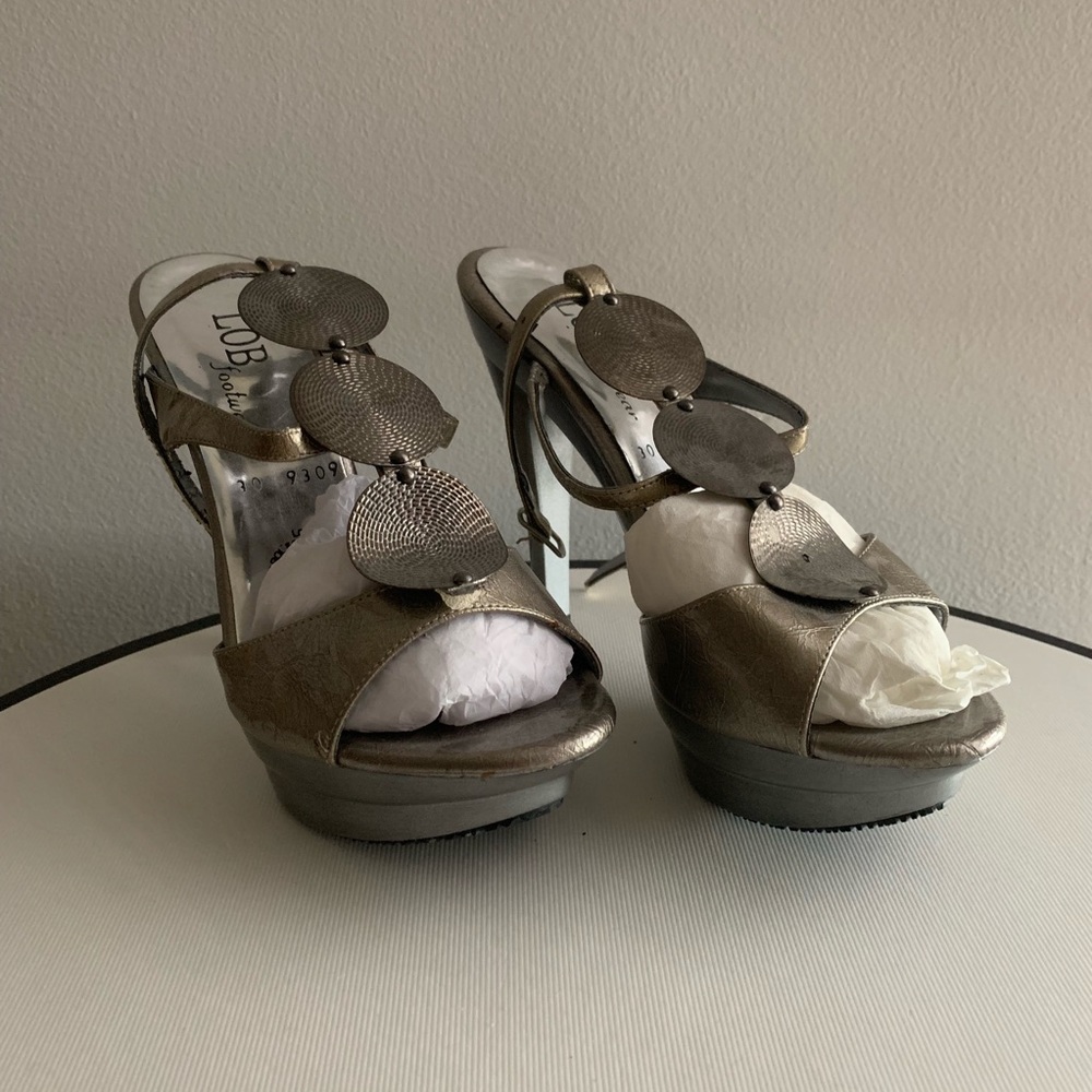 Metal heels